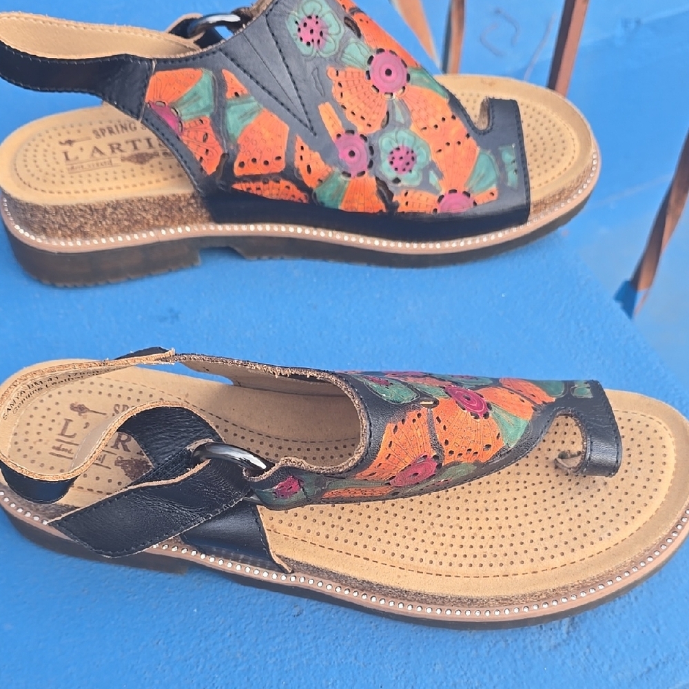 Spring Step Multicolor Floral Sandals - Picture 3 of 8